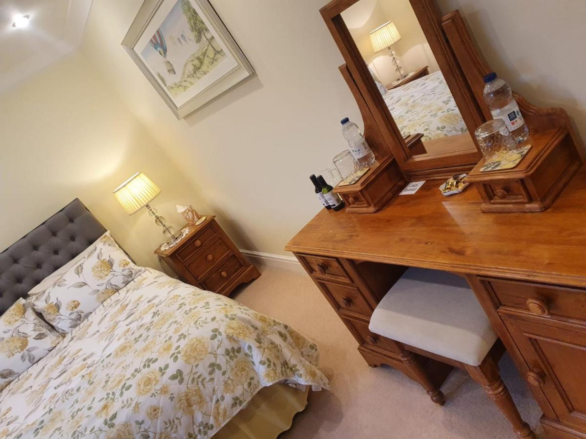 The Croft Guest House Narberth Exteriör bild